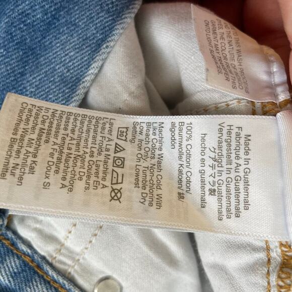 J Crew Midlength denim short in Dandelion wash Size 29 - Picture 4 of 5